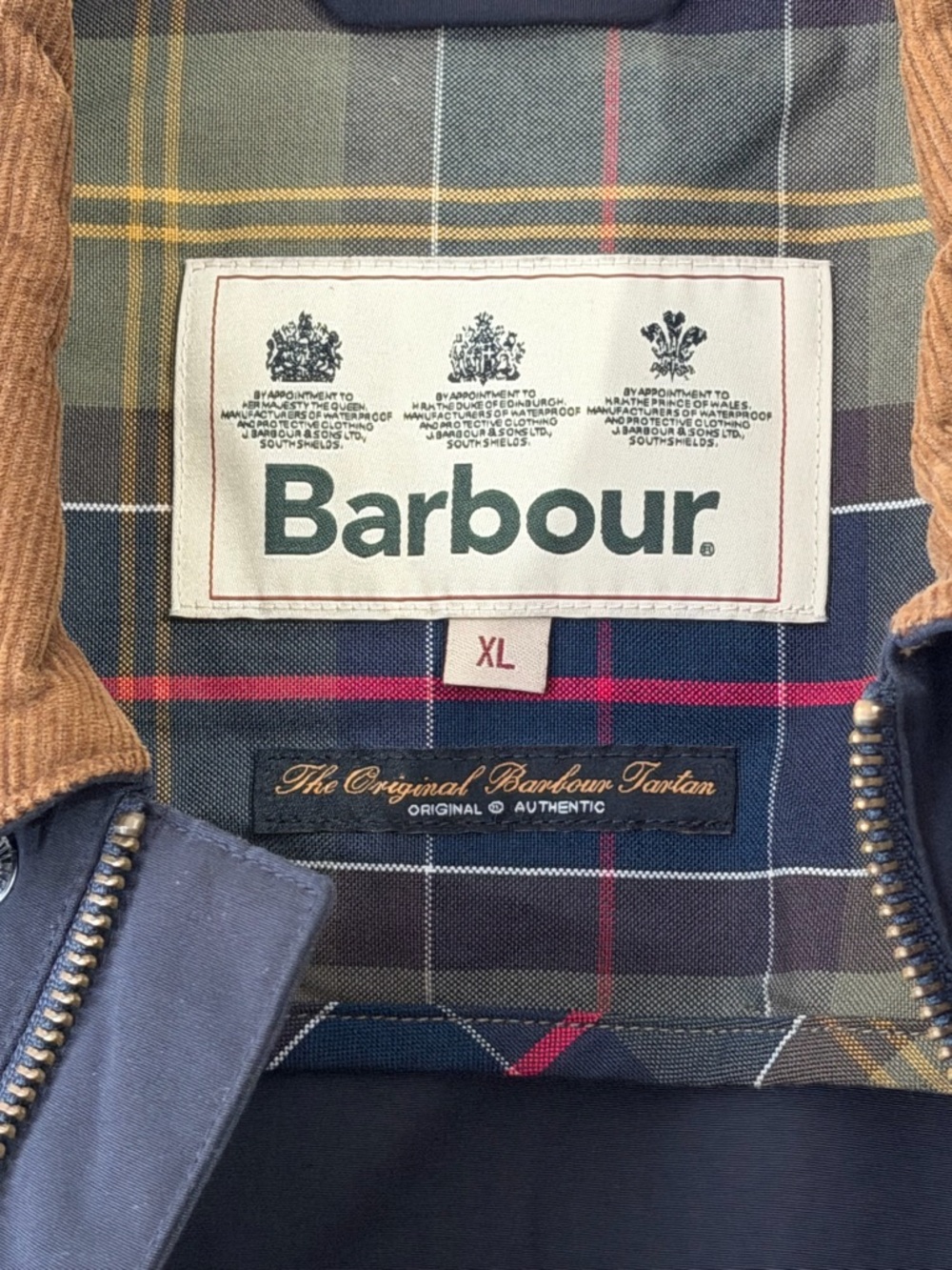 Barbour Navy Jacket with Brown Corduroy Collar - Picture 4 of 6
